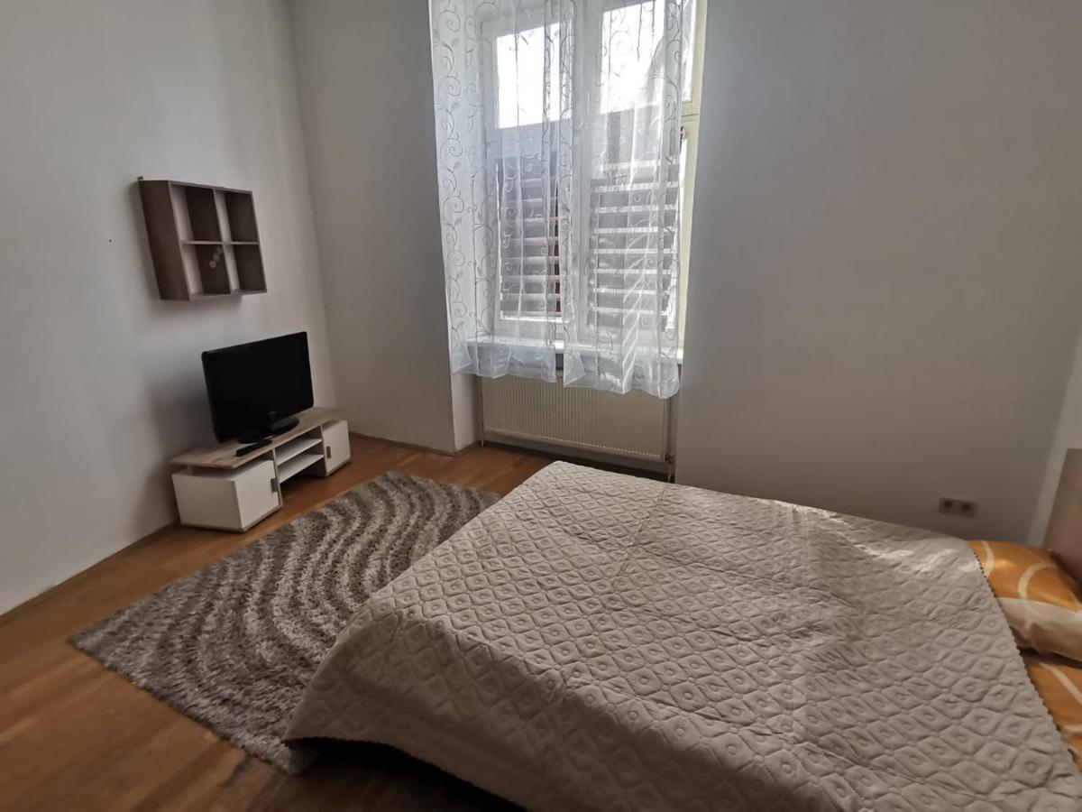 Central City Apartment Wenen Buitenkant foto