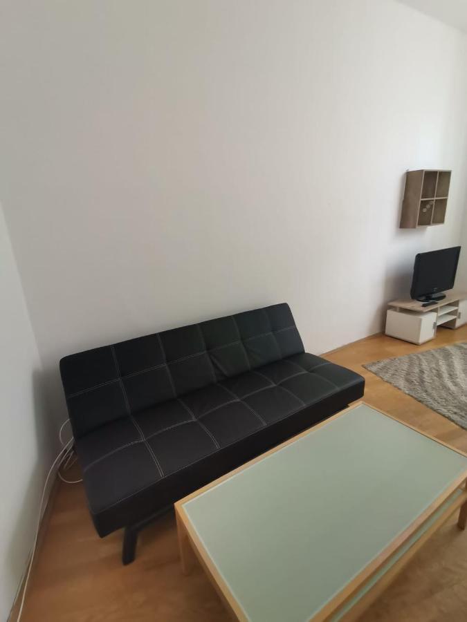 Central City Apartment Wenen Buitenkant foto