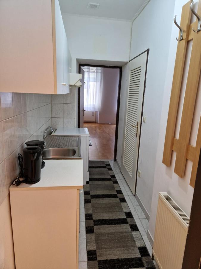 Central City Apartment Wenen Buitenkant foto